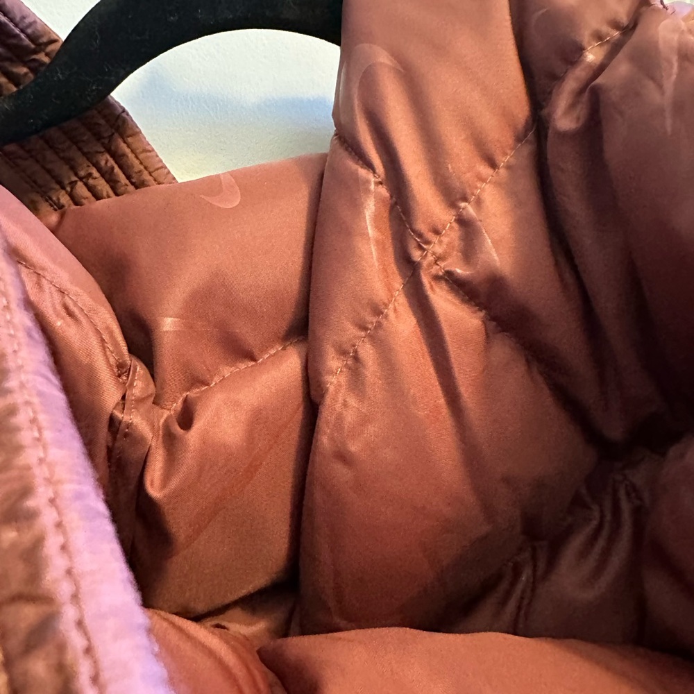 Nike Women's Brown Puffer Jacket BNWT - Picture 9 of 13